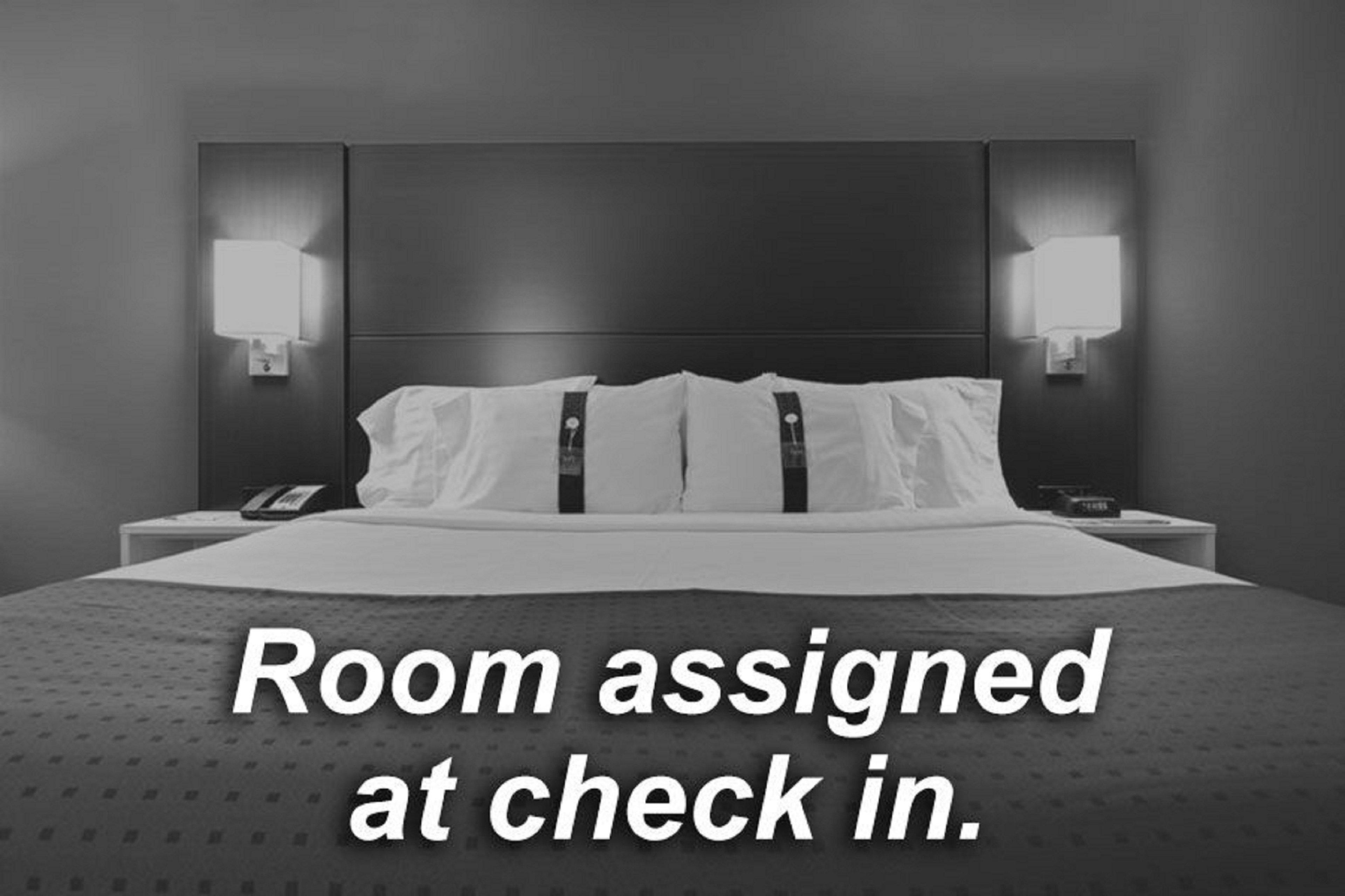 Akron-west By Ihg 3*