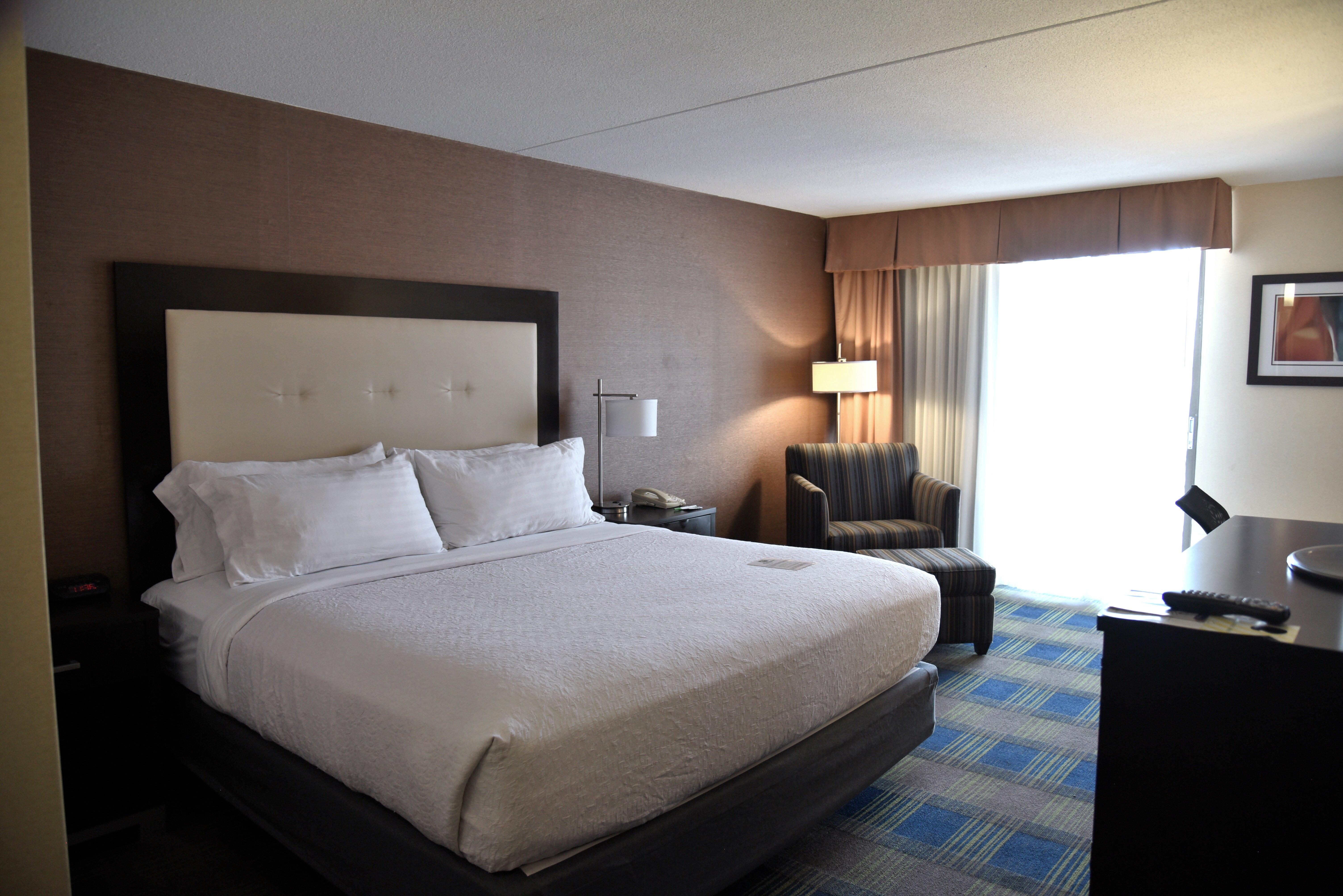 Akron-west By Ihg Montrose