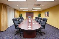 Hotel Akron-west By Ihg Montrose